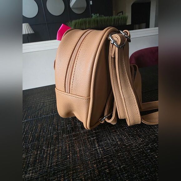 Bath & Body Works GINGERBREAD GIRL Mini Backpack NWOT Christmas 6x6x3 - Picture 4 of 13